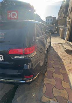 جیپ گراند شیرۆکی